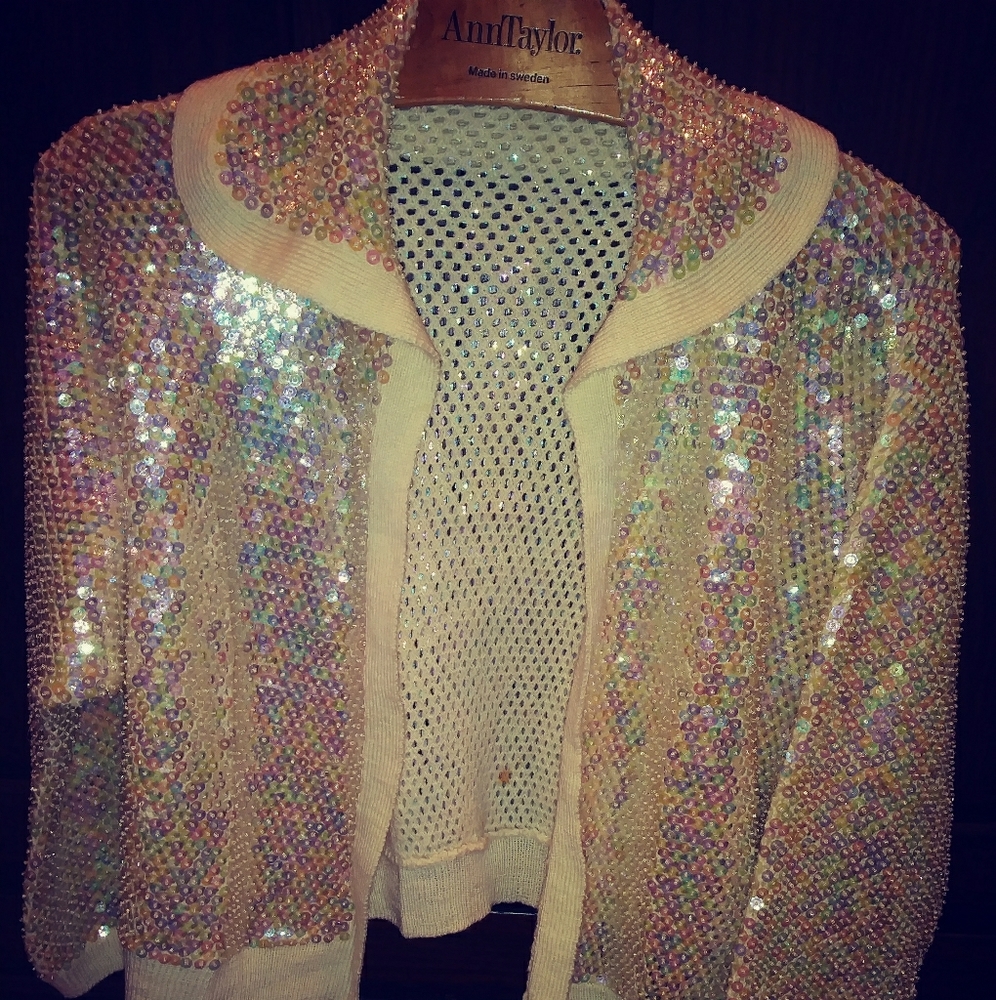 Cropped sequined cardigan size M